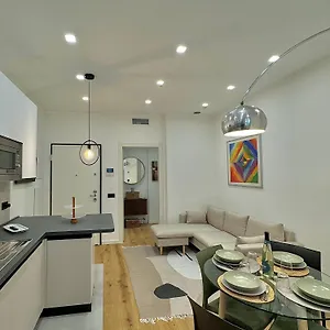 https://appartamento-city-life.it-lombardy.com